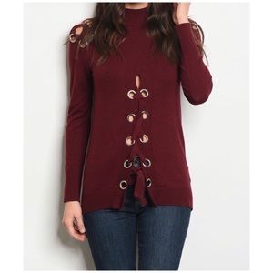LAST3️⃣//WINE LACE UP SWEATER